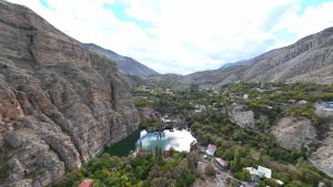 Yedigöller'i hazan sardı