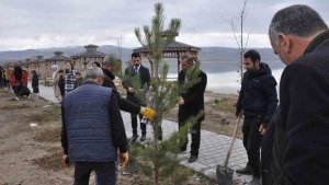 Bulanık'ta 'Öğretmenler Hatıra Ormanı' oluşturuldu