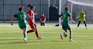 Ardahan'da kadın futbol dostluk maçı yapıldı