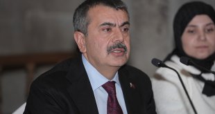 Milli Eğitim Bakanı Tekin, Erzurum'da öğretmenlerle buluştu: