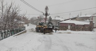 Bingöl ve Şırnak'ta 29 yerleşim yerine ulaşım sağlanamıyor