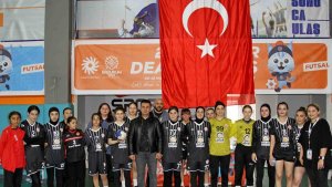 Erzurum ASH Spor Kulübü'nün hentbol galibiyeti