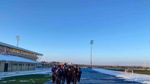 Muş'ta soğuk hava bile sporcuları durdurmadı