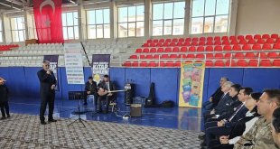 Tutak'ta Kitap fuarı açıldı