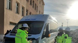 Çıldır'da öğrenci servisleri denetlendi