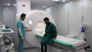 Yapay zeka destekli MR cihazı hizmete girdi