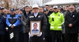 Muş'ta kalp krizi sonucu hayatını kaybeden polis memuru için tören düzenlendi