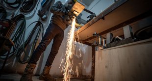 İnternetten öğrendiği bıçakçılık mesleği oldu, KOSGEB desteğiyle işini geliştirdi