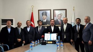 Erzincan'da nitelikli iş gücü yetiştirmek için imzalar atıldı