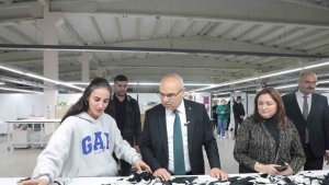 Binlerce kişiye istihdam sağlayan Tekstilkent'te üretilen ürünler dünyaya ihraç ediliyor