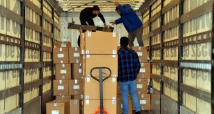 Muş'ta devlet desteğiyle kurulan tekstil fabrikaları binlerce kişiye iş kapısı oldu