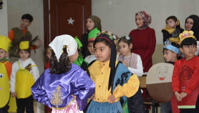 Sarıkamış'ta yerli malı haftası etkinliği