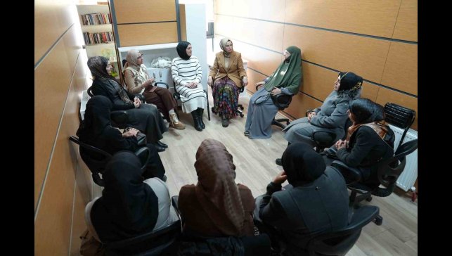 Elazığ'da destekleyici grup terapileri sürüyor