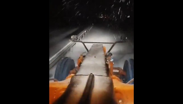 Yüksekova-Dağlıca Karayolu trafiğe kapatıldı