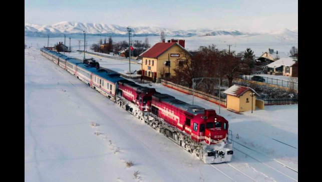 Turistik Doğu Ekspresi seferleri yarın başlıyor