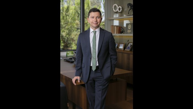 Assan Alüminyum, genç sanatçıların eserlerini üretim tesislerine taşıdı