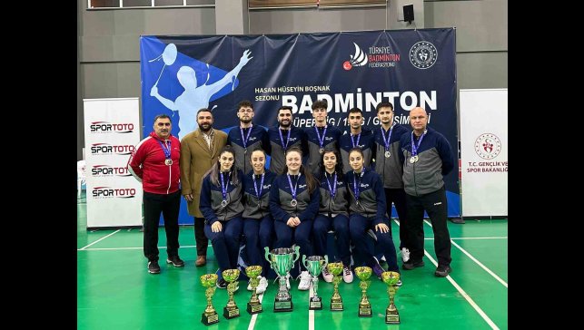 Türkiye Badminton Federasyonu Süper Ligine Erzincan Kulüpleri damga vurdu