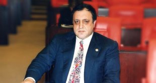 Aydın'da iki otomobilin çarpıştığı kazada 5 kişi yaralandı