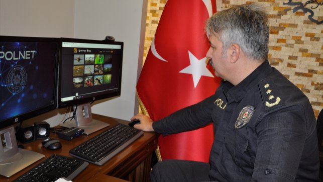 Çukurca Emniyet Müdürü Köpük, AA'nın "Yılın Kareleri" oylamasına katıldı