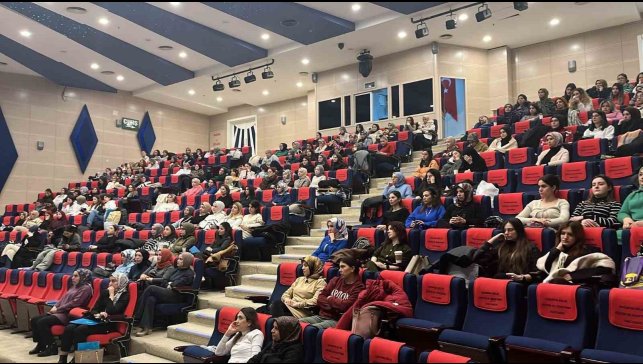 Erzurum'da obstetrik bakımı zirvesi