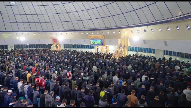 Üç ayların bereketi Terzibaba Camii'nde başladı