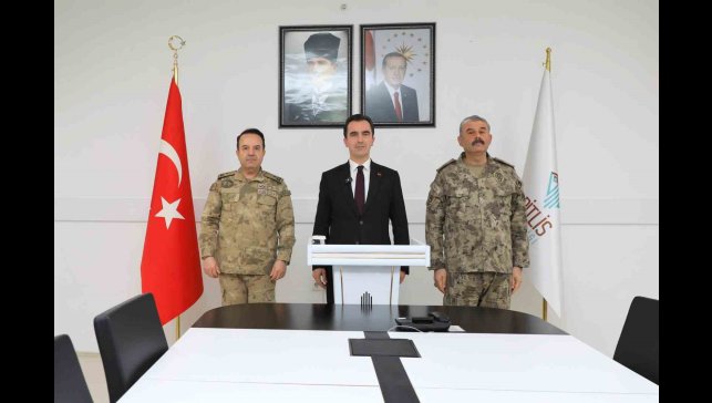 Bitlis Valisi Ahmet Karakaya üç aylık asayiş olaylarını değerlendirdi