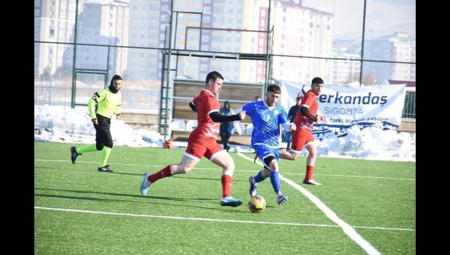 Yurtlig'de futbolun kralı İbrahim Hakkı yurdu