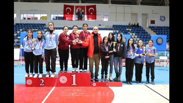 Hakkari'de dart il şampiyonası sona erdi