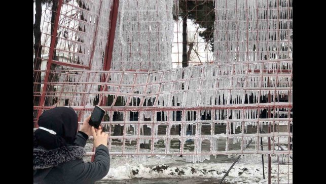 Erzincan'da soğuk hava etkisini sürdürüyor