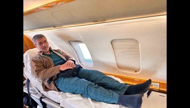 Kalp hastası ambulans uçakla İstanbul'a sevk edildi