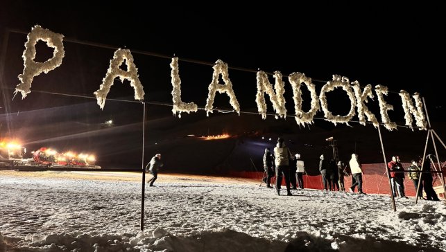 "2025 Avrupa Kış Sporları Başkenti" kapsamında Palandöken'de gösteriler yapıldı