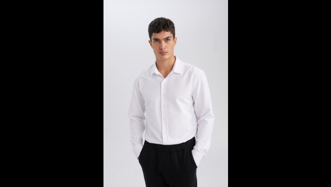 DeFacto, erkek gömleklerinde şıklık ve pratikliği buluşturuyor