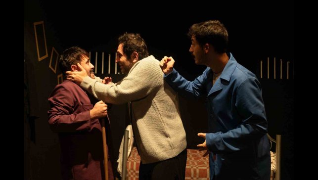 Erzurum Şehir Tiyatrosu'ndan: Matmazel'in Kedisi