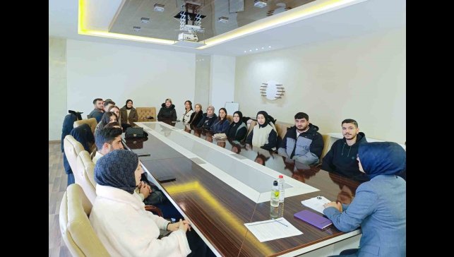 Milli Eğitim Müdürü Çam; "Sabır ve sevgiyle yoğrulmuş, ilham veren birer rehbersiniz"