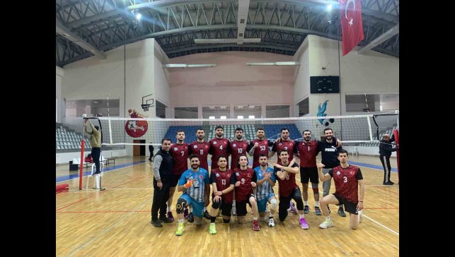 Erzurum Gençlik Spor Voleybol Kulübü deplasmandan 3 puanla dönüyor