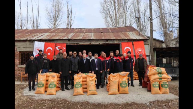 Afetzede çiftçilere gübre desteği