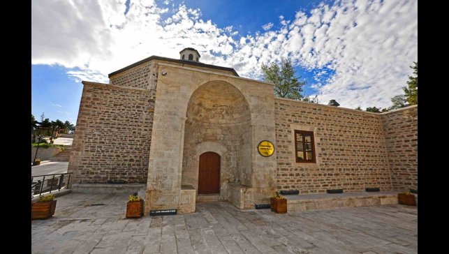 Dört asırlık hamamı 40 bin kişi ziyaret etti