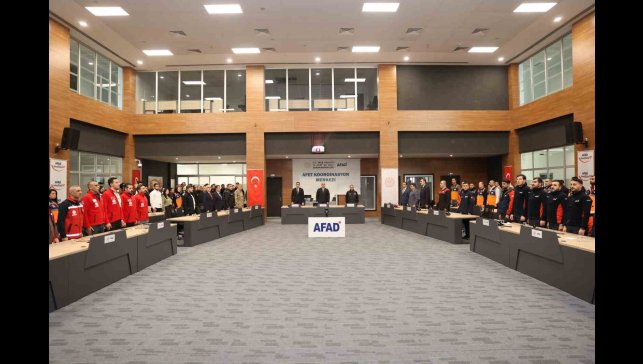 Muş'ta 164 AFAD gönüllüsü sertifikalarını aldı