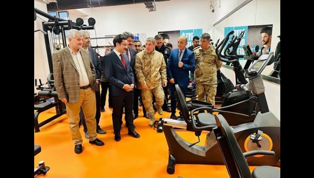 Refahiye'de fitness salonu açıldı