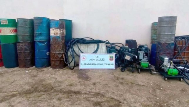 Ağrı'da 2 bin 282 litre kaçak akaryakıt ele geçirildi