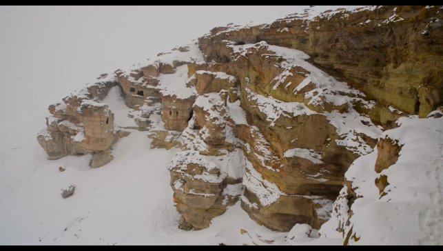 Diyadin'de göz kamaştıran mağaralar