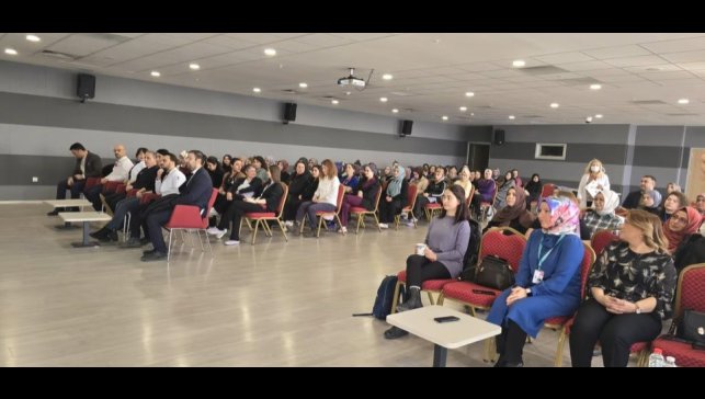 "Bilinçli Ellerde Sağlıklı Nesiller" sempozyumu yapıldı