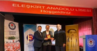 Eleşkirt’te “Bir Bilenle Bilge Nesil” Kitap Okuma Programına Yoğun İlgi