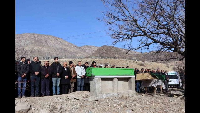 Amca ve yeğen aynı günde toprağa verildi