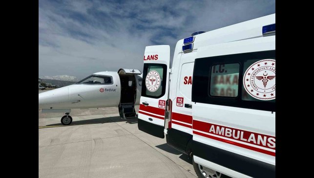 Beyin kanaması geçiren hasta ambulans uçakla Ankara'ya sevk edildi