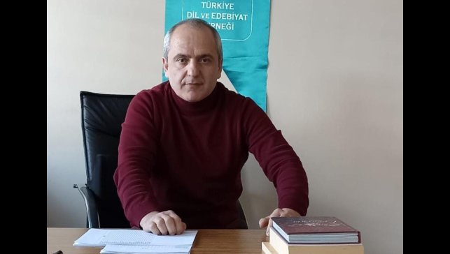 "Sultan Vahdettin'in mezarı artık İstanbul'a taşınmalı"