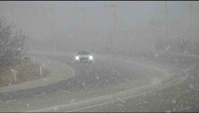 Van'da kar yağışı etkili oldu