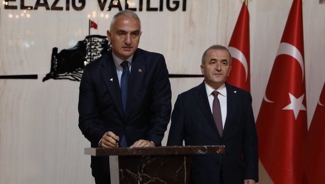 Kültür ve Turizm Bakanı Ersoy, Elazığ Valiliğini ziyaret etti