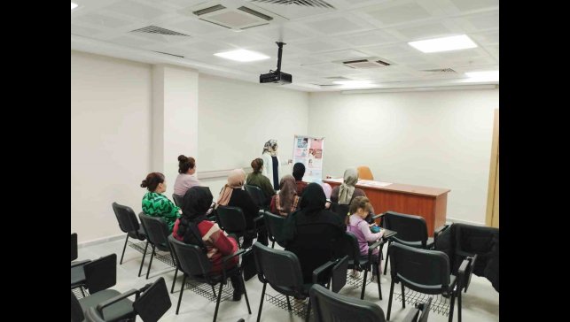 Elazığ'da normal doğumu teşvik eğitimi