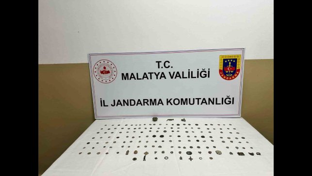 Malatya'da jandarmadan tarihi eser operasyonu